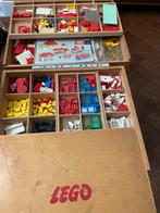 Twee houten lego dozen met inhoud, Verzamelen, Automaten | Gokkasten en Fruitautomaten, Ophalen, Zo goed als nieuw