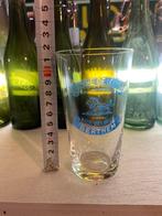 Oud blauw gezuurd bierglas blanche de louvain berthem, Ophalen