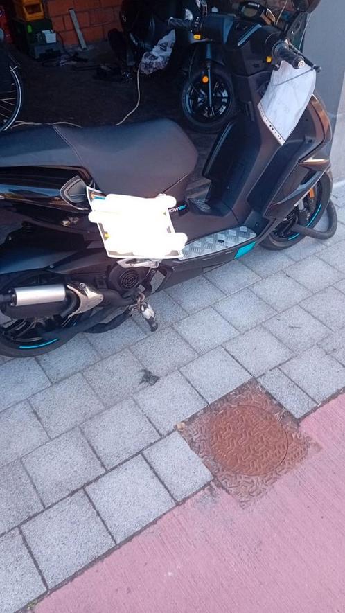 Peugeot speedfight 4, Fietsen en Brommers, Scooters | Peugeot, Zo goed als nieuw, Speedfight, Klasse B (45 km/u), Tweetakt, Ophalen
