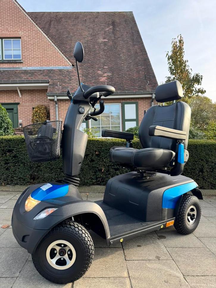 Nieuwstaat Scootmobiel Invacare comet pro invalide scooter, Diversen, Rolstoelen, Zo goed als nieuw, Elektrische rolstoel, Inklapbaar