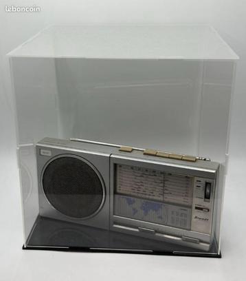 RADIO Vintage van Brandt uit 1983 +Test OK FM? /Transistor beschikbaar voor biedingen