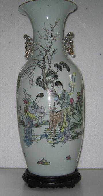 VASE EN PORCELAINE CHINOISE ANTIQUE (2098)