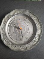 Tinnen klok, Enlèvement