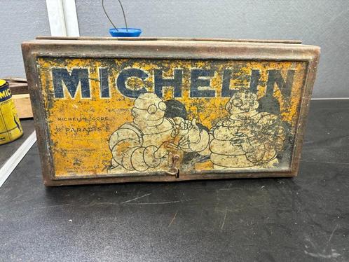 Michelin Bibendum stok oude kist ca 1920-1930, Collections, Marques & Objets publicitaires, Utilisé, Emballage, Enlèvement ou Envoi