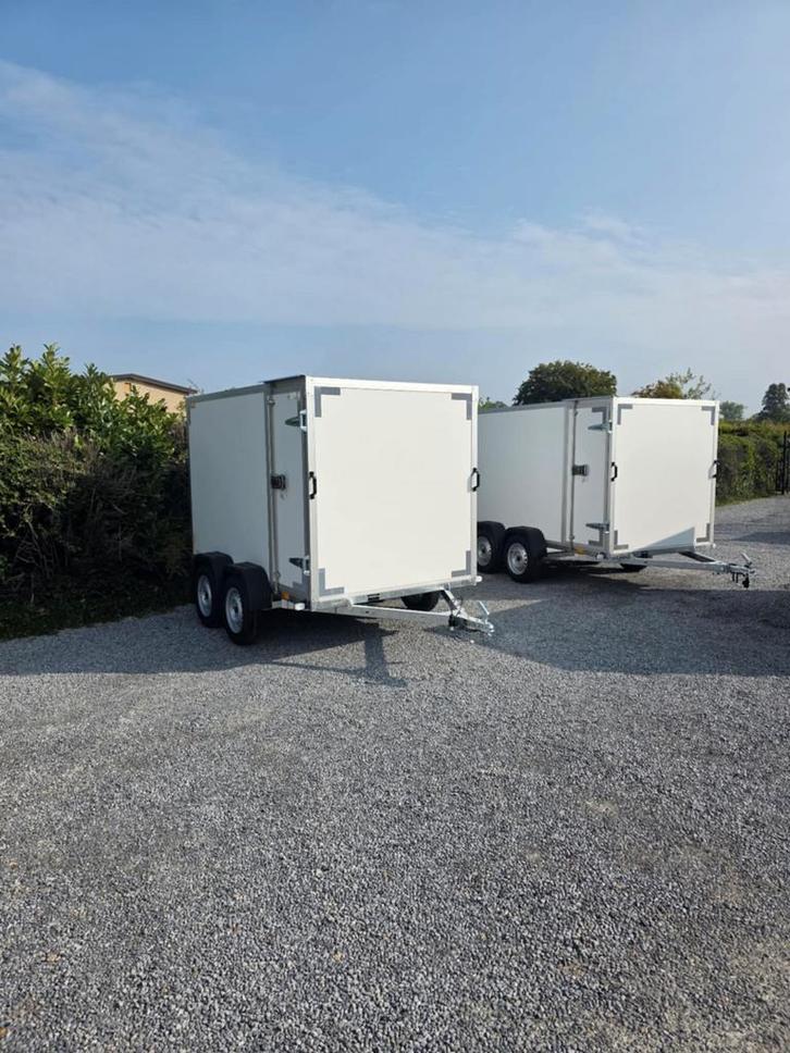 Gesloten aanhangwagens dubbelas of enkelas, Autos : Divers, Remorques, Enlèvement