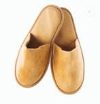 Chaussons Chameau Fermés en Velours Luxe  1000 pièces dispo, Vêtements | Femmes, Chaussures, Enlèvement ou Envoi, Neuf, Pantoufles