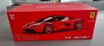 Bburago Signature LaFerrari (matzwart), Hobby en Vrije tijd, Ophalen of Verzenden, Zo goed als nieuw, Auto, Burago