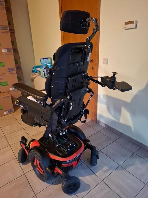 ELEKTRISCHE ROLSTOEL, Diversen, Rolstoelen, Zo goed als nieuw, Elektrische rolstoel, Ophalen