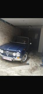 Alfa Romeo Giulia 1600 Super, Auto's, Zwart, Leder, 5 deurs, Alfa Romeo