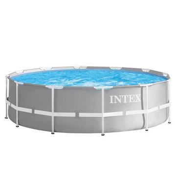 Zwembad Intex met pomp(3.66 op 99)