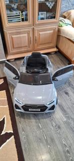Audi RS6 auto met afstandsbediening en oplader is zo goed, Enfants & Bébés, Comme neuf, Enlèvement