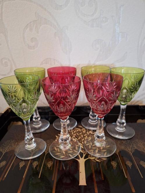 7 kristallen witte wijnglazen van Val St Lambert, maat Lubin, Antiek en Kunst, Antiek | Glaswerk en Kristal, Ophalen