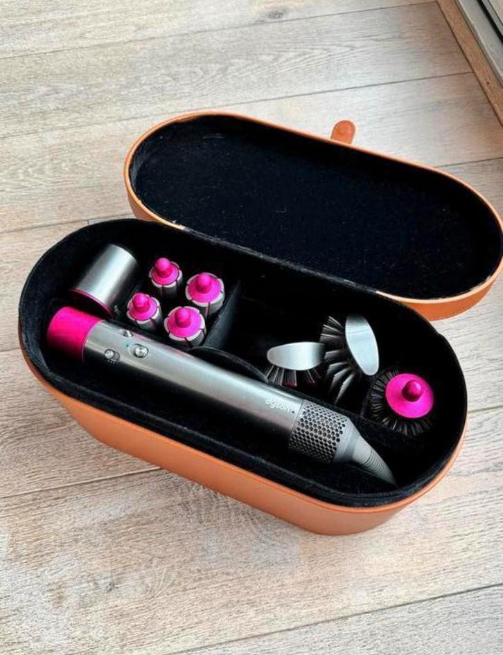 Dyson airwrap zilver/fuschsia, Elektronische apparatuur, Persoonlijke Verzorgingsapparatuur, Gebruikt, Haarverzorging, Ophalen