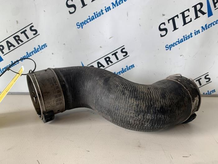 Intercooler Slang van een Mercedes Vito, Auto-onderdelen, Airco en Verwarming, Mercedes-Benz, Gebruikt, 3 maanden garantie, Ophalen of Verzenden