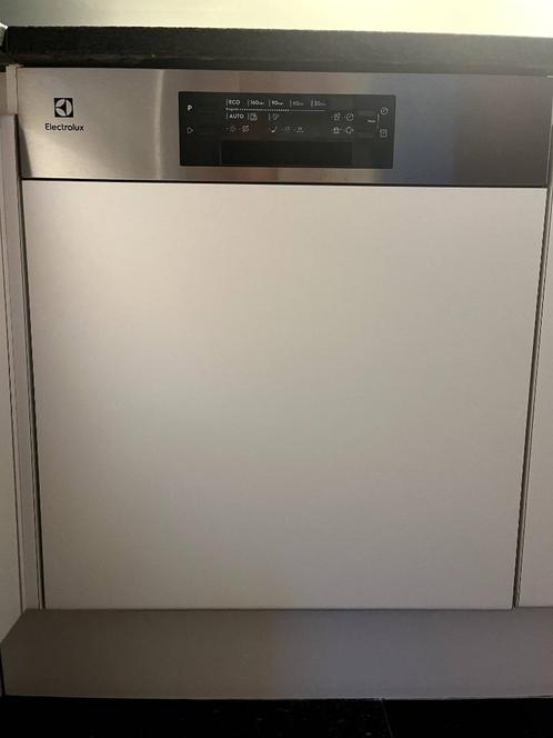 vaatwasmachine, Elektronische apparatuur, Vaatwasmachines, Zo goed als nieuw, Inbouw, 85 tot 90 cm, 45 tot 60 cm, Energieklasse A of zuiniger