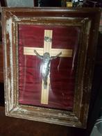 Kruis in kader onder glas, Antiek en Kunst, Ophalen