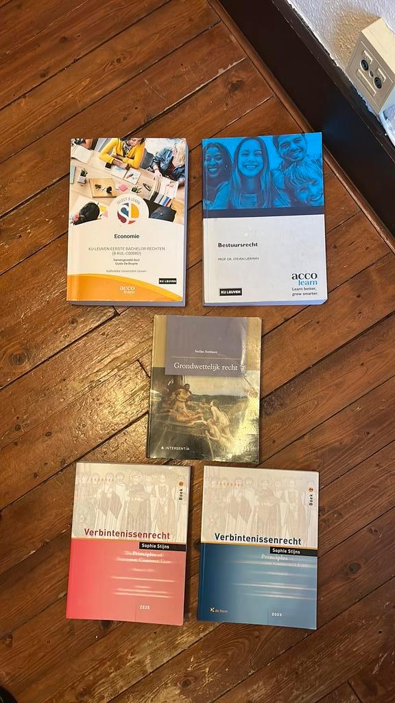 BOEKEN 1BACH RECHTEN KUL SEMESTER 2, Boeken, Schoolboeken, Overige vakken, Ophalen