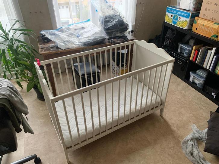 Kadolis Babymatras - 100% natuurlijke latexmatras, Kinderen en Baby's, Kinderkamer | Bedden, Gebruikt, Minder dan 140 cm, Minder dan 70 cm