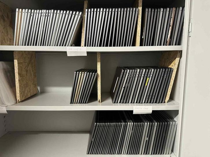 Bulk partij ~250 MacBooks (2017–2020) – No MLB -  onderdelen, Computers en Software, Apple Macbooks, Zo goed als nieuw, Ophalen