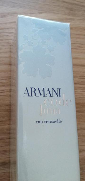 armani  beschikbaar voor biedingen