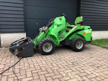 Avant 423 kniklader met telescoopgiek en knijpbak, Enlèvement ou Envoi, Chargeuse sur pneus ou Chouleur