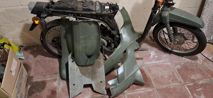 Kader + kuipwerk Honda SH50 OT, Fietsen en Brommers, Brommeronderdelen | Algemeen, Gebruikt, Frame, Ophalen