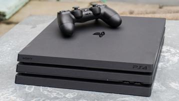 ps4 pro + manette + HDMI + câble d'alimentation + un port US disponible aux enchères