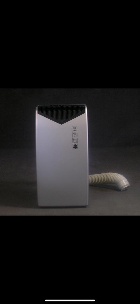 Mobiele airco Bosch REKM 215 Silver Edition 2750W / 9400 BTU, Elektronische apparatuur, Airco's, Zo goed als nieuw, Mobiele airco