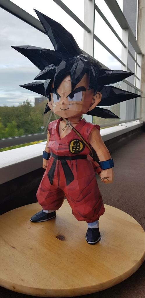Figurines papercraft goku kid, Verzamelen, Beelden en Beeldjes, Zo goed als nieuw, Ophalen of Verzenden