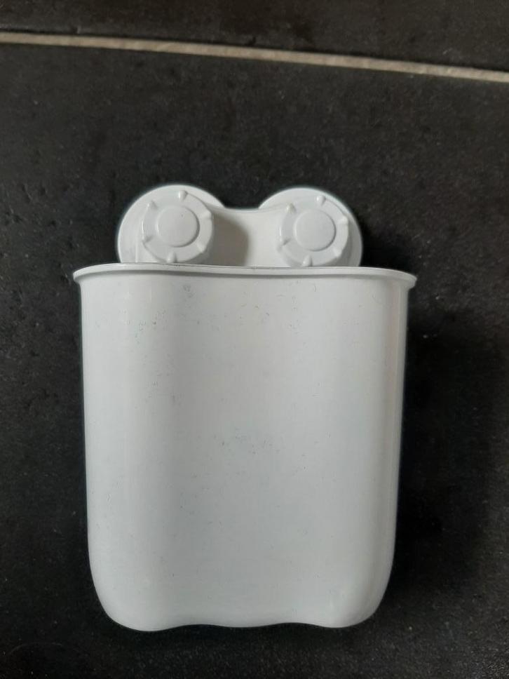 nieuw wit douchehouder met stevige zuignappen, Huis en Inrichting, Badkamer | Badtextiel en Accessoires, Nieuw, Overige typen