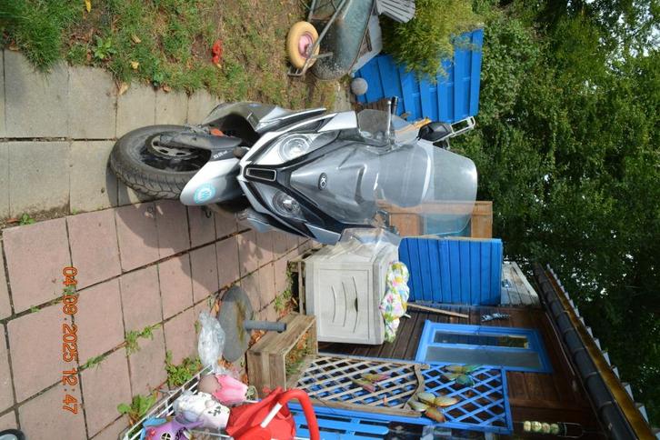 scooter kymco 350i abs exclusive, Motoren, Motoren | Overige merken, Particulier, Scooter, 12 t/m 35 kW, ABS, Ophalen