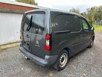 Citroen berlingo 1.6 diesel,Bj 2017,Euro 6,Lichtevracht,3Zit beschikbaar voor biedingen