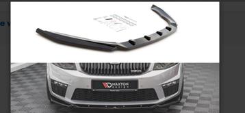 Maxton V4 front splitter octavia rs mk3 glossy black beschikbaar voor biedingen