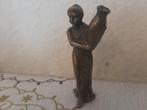 figuur uit Egypte een vrouw draagt een vaas in haar hand 19e, Antiek en Kunst, Ophalen of Verzenden