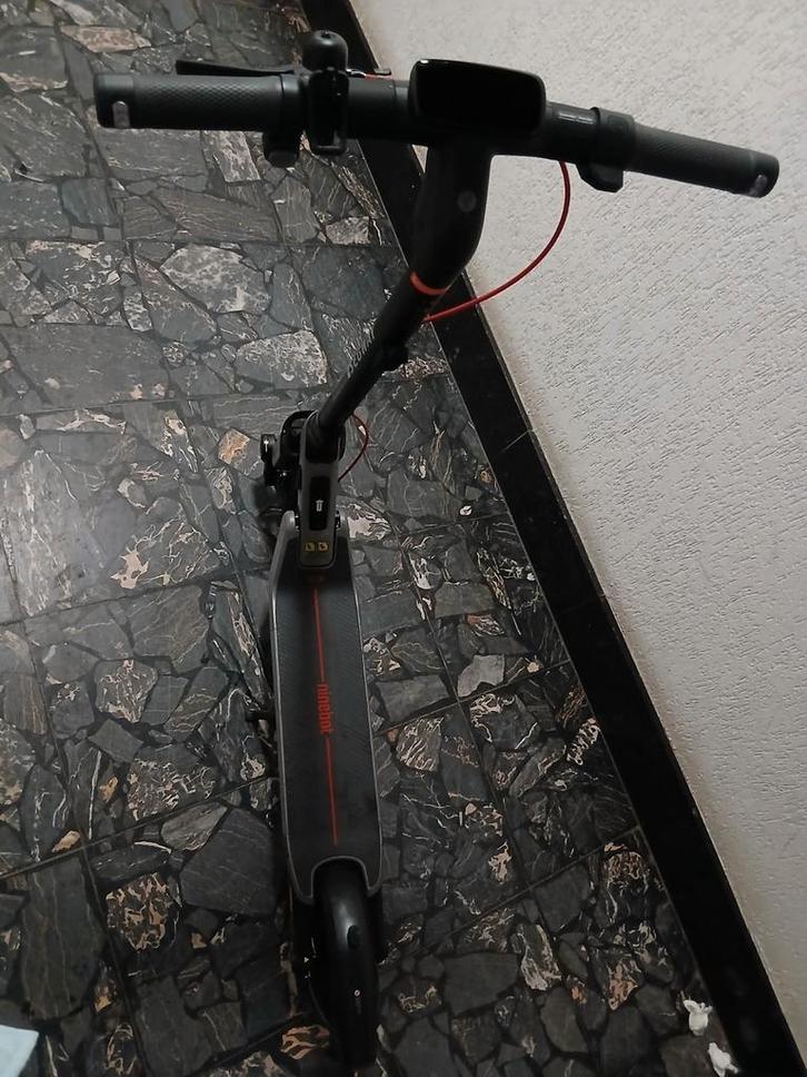 Segway Ninebot E3 elektrische step, Fietsen en Brommers, Steps, Ophalen of Verzenden