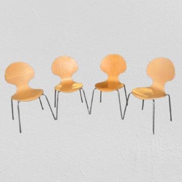 Set ven 4 vlinderstoelen beschikbaar voor biedingen