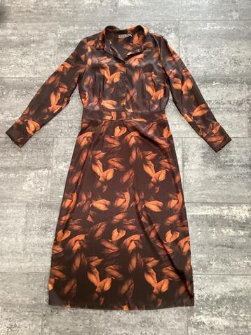 Robe d'Auvry 38/40, Taille 38/40 (M), Enlèvement ou Envoi, D’auvry, Comme neuf