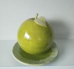 Sculptuur van groene appel, keramiek, Huis en Inrichting, Ophalen of Verzenden, Nieuw
