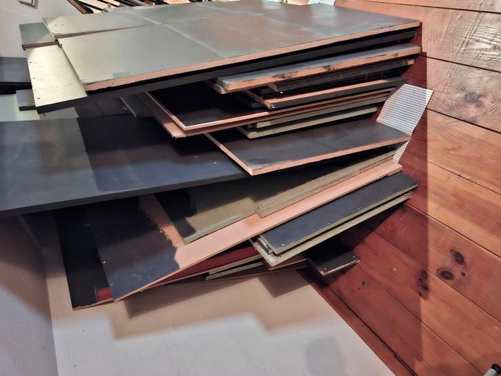 Gratis grote partij plaatmateriaal MDF, Doe-het-zelf en Bouw, Platen en Panelen, Zo goed als nieuw, Ophalen