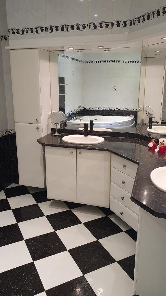 Groot Badmeubel, Kolomkasten, Lavabo's & Bidet, Huis en Inrichting, Badkamer | Badkamermeubels, Ophalen