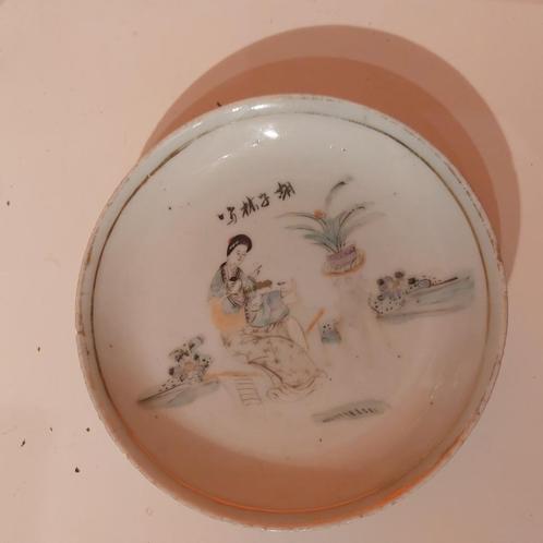 Chinees porseleinen bordje, republiek periode, Antiquités & Art, Antiquités | Porcelaine, Enlèvement