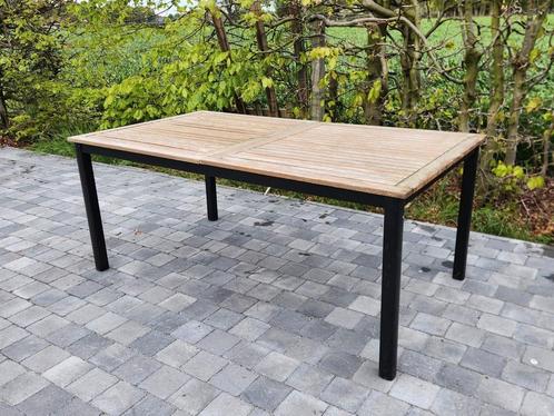 Teak tuintafel met aluminium poten., Tuin en Terras, Tuintafels, Gebruikt, Rechthoekig, Aluminium, Ophalen