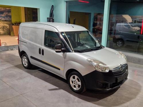 Opel Combo 2016 Euro6 Diesel***, Auto's, Bestelwagens en Lichte vracht, Bedrijf, Airbags, Airconditioning, Alarm, Boordcomputer