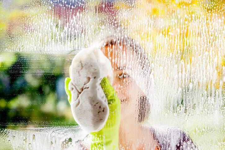 Poetsvrouw Cleaning lady gevraagd Hasselt, Vacatures, Vacatures | Schoonmaak en Facilitaire diensten, Vanaf 1 jaar, Freelance of Uitzendbasis