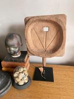Houten onderzetter op statief, Huis en Inrichting, Woonaccessoires | Onderzetters, ., Ophalen of Verzenden, Zo goed als nieuw