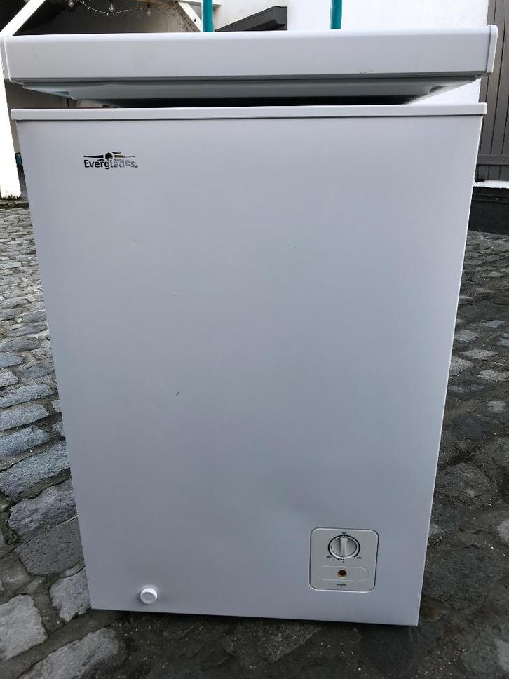 Congélateur de petite taille., Elektronische apparatuur, Vriezers en Diepvrieskisten, Gebruikt, Tussenbouw, Vrieskast, Ophalen