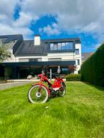 Motobecane av56 rood alles inorde, Klasse B (45 km/u), 1 versnellingen, 50 cc, Ophalen