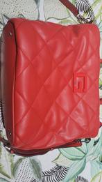 Guess tas., Handtassen en Accessoires, Tassen | Damestassen, Handtas, Gebruikt, Ophalen of Verzenden, Rood