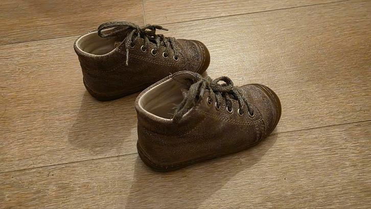 Bruine Cypres schoenen maat 22, Kinderen en Baby's, Babykleding | Schoentjes en Sokjes, Ophalen