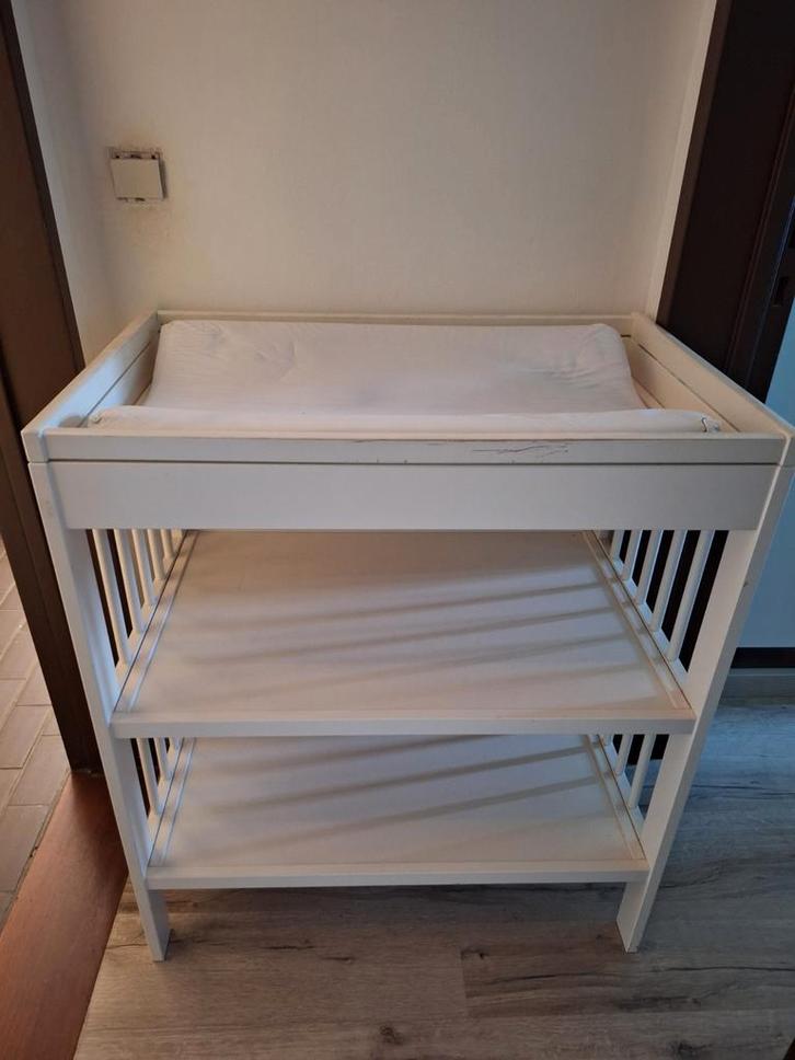 Verzorgingstafel wit Gulliver Ikea, Kinderen en Baby's, Kinderkamer | Commodes en Kasten, Gebruikt, Commode, 90 tot 105 cm, 75 tot 100 cm
